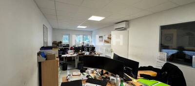 MALSH Realty & Property - Local d'activités - Saint Etienne - Saint-Étienne - 2