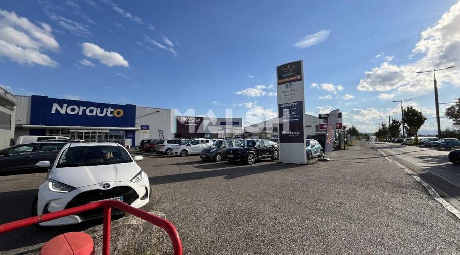MALSH Realty & Property - Local commercial - Plateau Nord / Val de Saône - Caluire-et-Cuire - 5