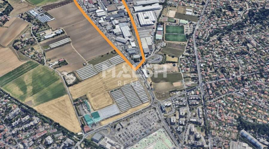 MALSH Realty & Property - Local commercial - Plateau Nord / Val de Saône - Caluire-et-Cuire - 12