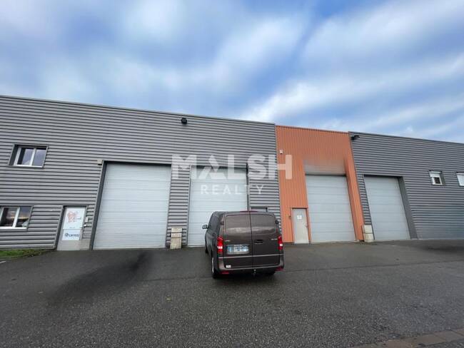 MALSH Realty & Property - Local d'activités - Extérieurs OUEST (Tarare / Arbresle) - Lentilly - 1