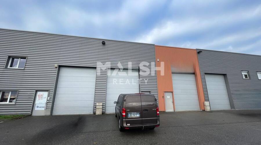 MALSH Realty & Property - Local d'activités - Extérieurs OUEST (Tarare / Arbresle) - Lentilly - 1