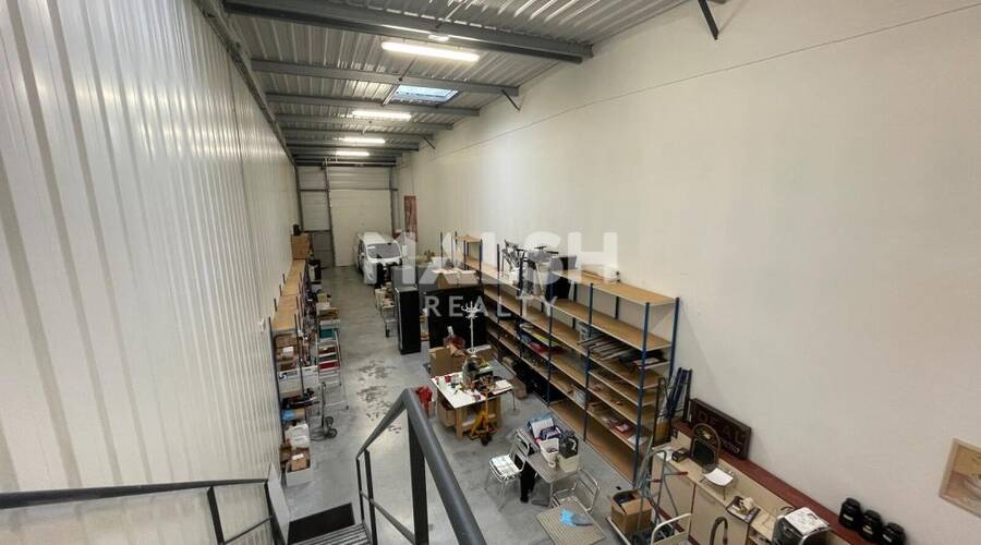 MALSH Realty & Property - Local d'activités - Extérieurs OUEST (Tarare / Arbresle) - Lentilly - 4