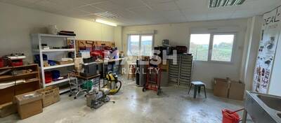 MALSH Realty & Property - Local d'activités - Extérieurs OUEST (Tarare / Arbresle) - Lentilly - 6