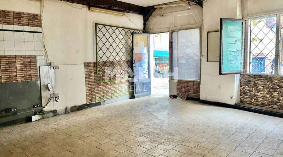 MALSH Realty & Property - Local commercial - Lyon 5° - Lyon 5 - 4