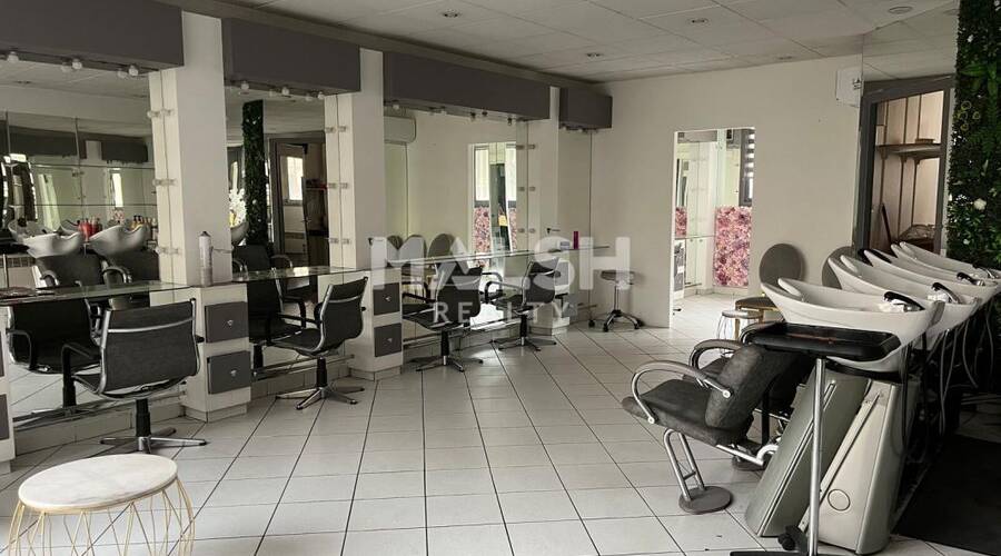 MALSH Realty & Property - Local commercial - Lyon 8°/ Hôpitaux - Lyon 8 - 2