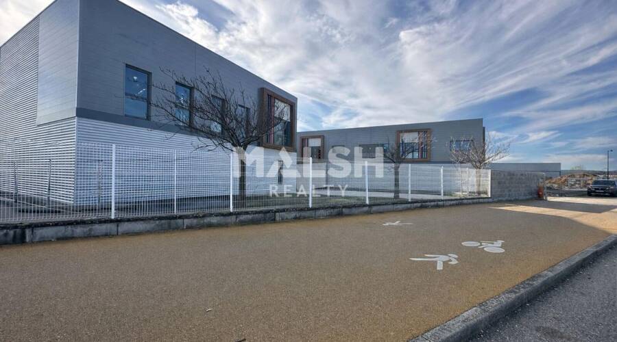 MALSH Realty & Property - Local d'activités - Carré de Soie / Grand Clément / Bel Air - Vaulx-en-Velin - 1