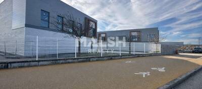 MALSH Realty & Property - Local d'activités - Carré de Soie / Grand Clément / Bel Air - Vaulx-en-Velin - 1