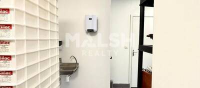 MALSH Realty & Property - Local commercial - Carré de Soie / Grand Clément / Bel Air - Villeurbanne - 3