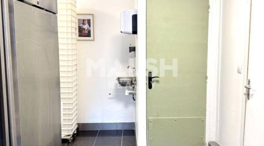MALSH Realty & Property - Local commercial - Carré de Soie / Grand Clément / Bel Air - Villeurbanne - 4