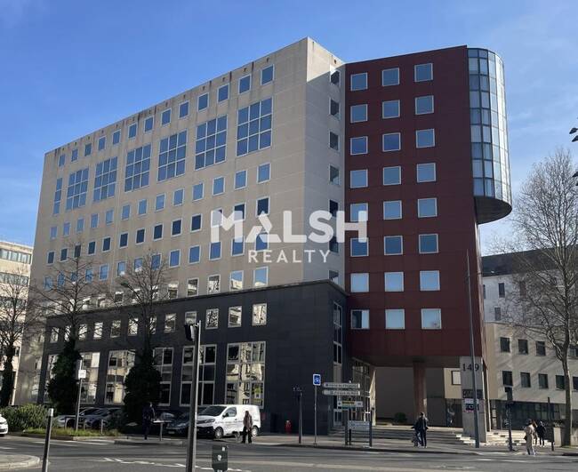 MALSH Realty & Property - Bureau - Carré de Soie / Grand Clément / Bel Air - Villeurbanne - 1