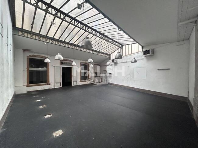 MALSH Realty & Property - Local commercial - Lyon - Presqu'île - Lyon 2 - 1