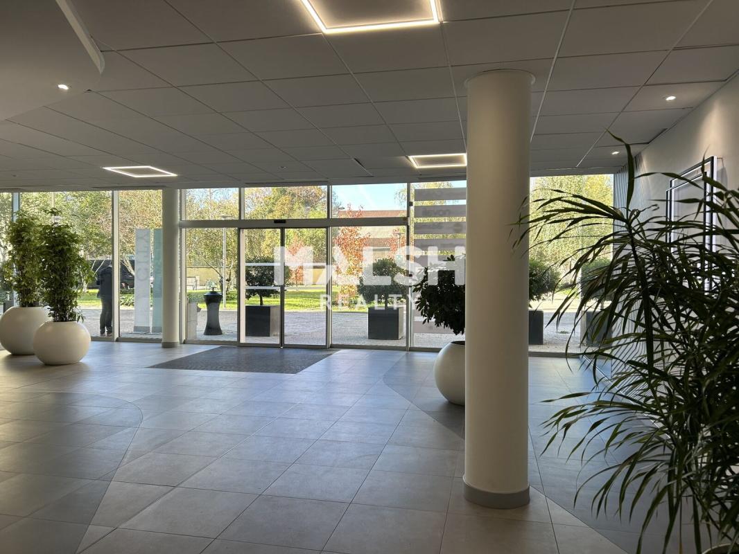 MALSH Realty & Property - Bureau - Plateau Nord / Val de Saône - Caluire-et-Cuire - 3