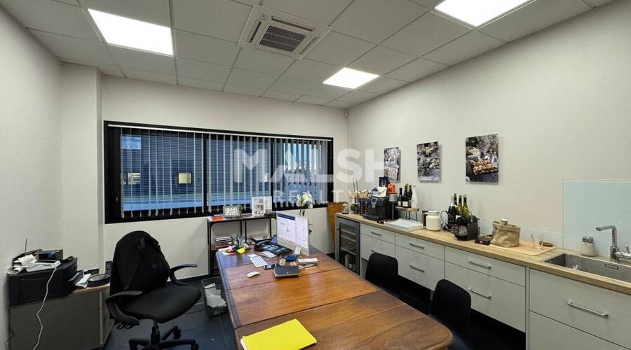 MALSH Realty & Property - Local commercial - Montrond-les-Bains - 3