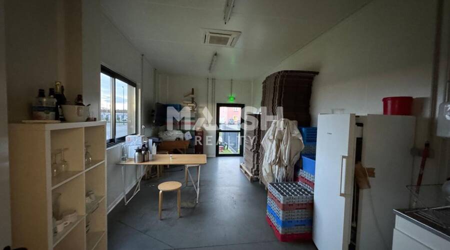 MALSH Realty & Property - Local commercial - Montrond-les-Bains - 8