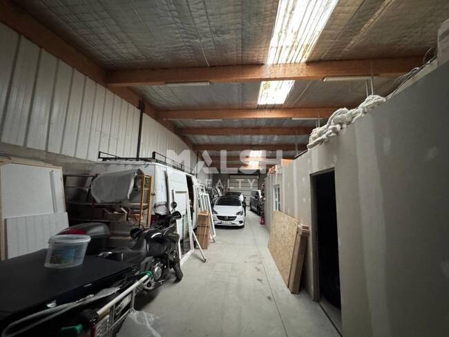 MALSH Realty & Property - Local d'activités - Roche-la-Molière - 1