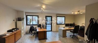 MALSH Realty & Property - Local d'activités - Roche-la-Molière - 2