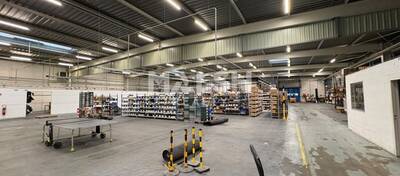 MALSH Realty & Property - Local d'activités - Carré de Soie / Grand Clément / Bel Air - Villeurbanne - 3