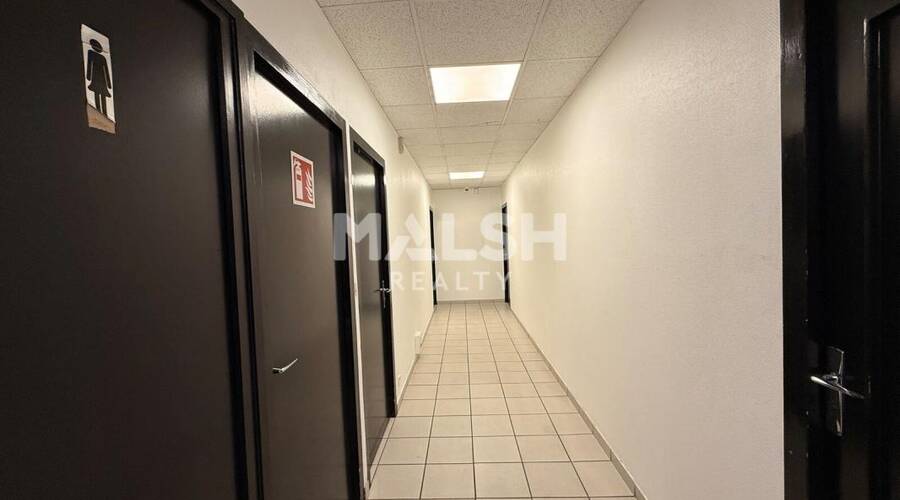 MALSH Realty & Property - Local d'activités - Carré de Soie / Grand Clément / Bel Air - Villeurbanne - 16