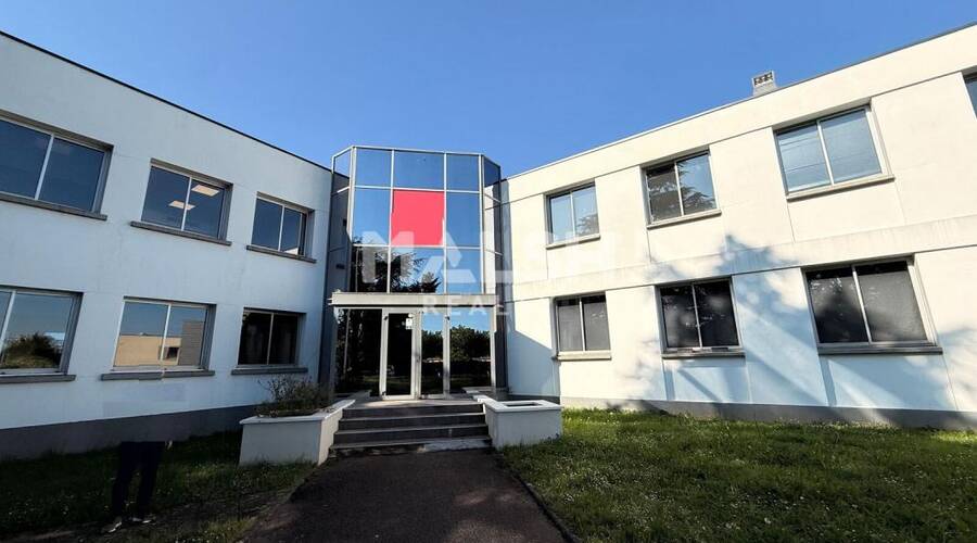 MALSH Realty & Property - Local d'activités - Carré de Soie / Grand Clément / Bel Air - Villeurbanne - 22