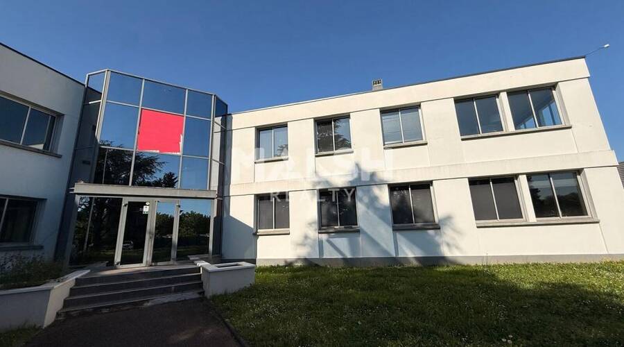 MALSH Realty & Property - Local d'activités - Carré de Soie / Grand Clément / Bel Air - Villeurbanne - 23