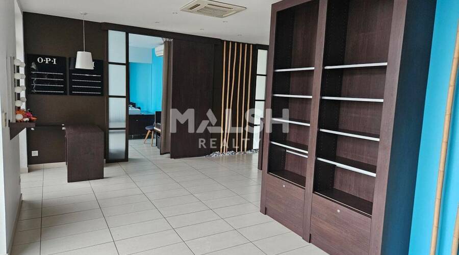 MALSH Realty & Property - Local commercial - Extérieurs NORD (Villefranche / Belleville) - Villefranche-sur-Saône - 3