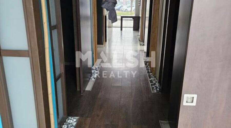 MALSH Realty & Property - Local commercial - Extérieurs NORD (Villefranche / Belleville) - Villefranche-sur-Saône - 9