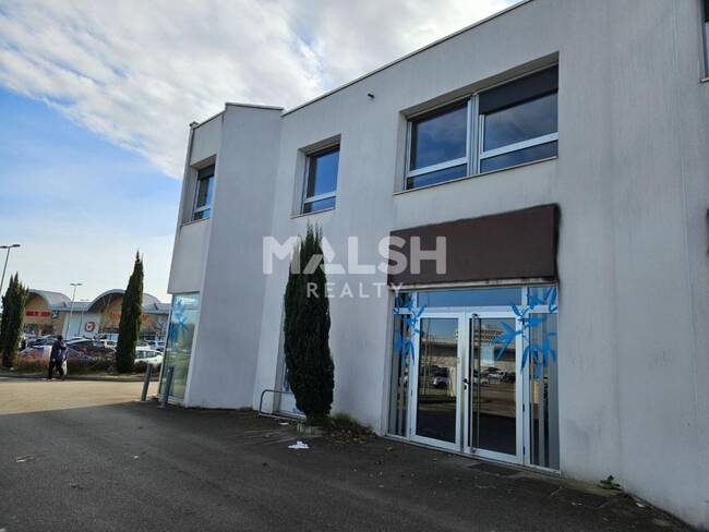 MALSH Realty & Property - Local commercial - Extérieurs NORD (Villefranche / Belleville) - Villefranche-sur-Saône - 1