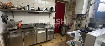 MALSH Realty & Property - Local commercial - Lyon 2° / Confluence - Lyon 2 - 3