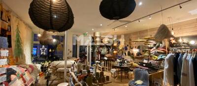 MALSH Realty & Property - Local commercial - Lyon - Presqu'île - Lyon 2 - 4