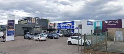 MALSH Realty & Property - Local commercial - Plateau Nord / Val de Saône - Caluire-et-Cuire - 1