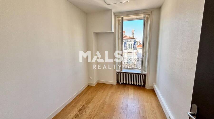 MALSH Realty & Property - Bureau - Lyon - Presqu'île - Lyon 2 - 8