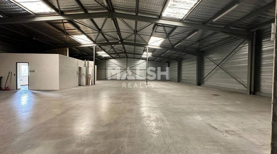 MALSH Realty & Property - Local d'activités - Extérieurs NORD (Villefranche / Belleville) - Saint-Georges-de-Reneins - 2