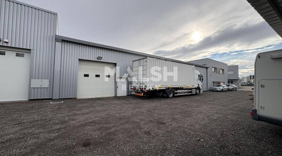 MALSH Realty & Property - Local d'activités - Extérieurs OUEST (Tarare / Arbresle) - Mornant - 16
