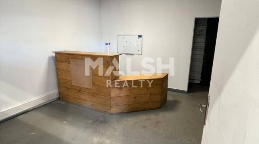 MALSH Realty & Property - Local d'activités - Extérieurs OUEST (Tarare / Arbresle) - Mornant - 6