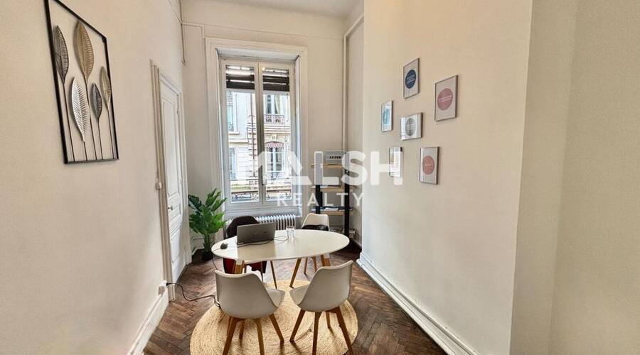 MALSH Realty & Property - Bureau - Lyon - Presqu'île - Lyon 2 - 4