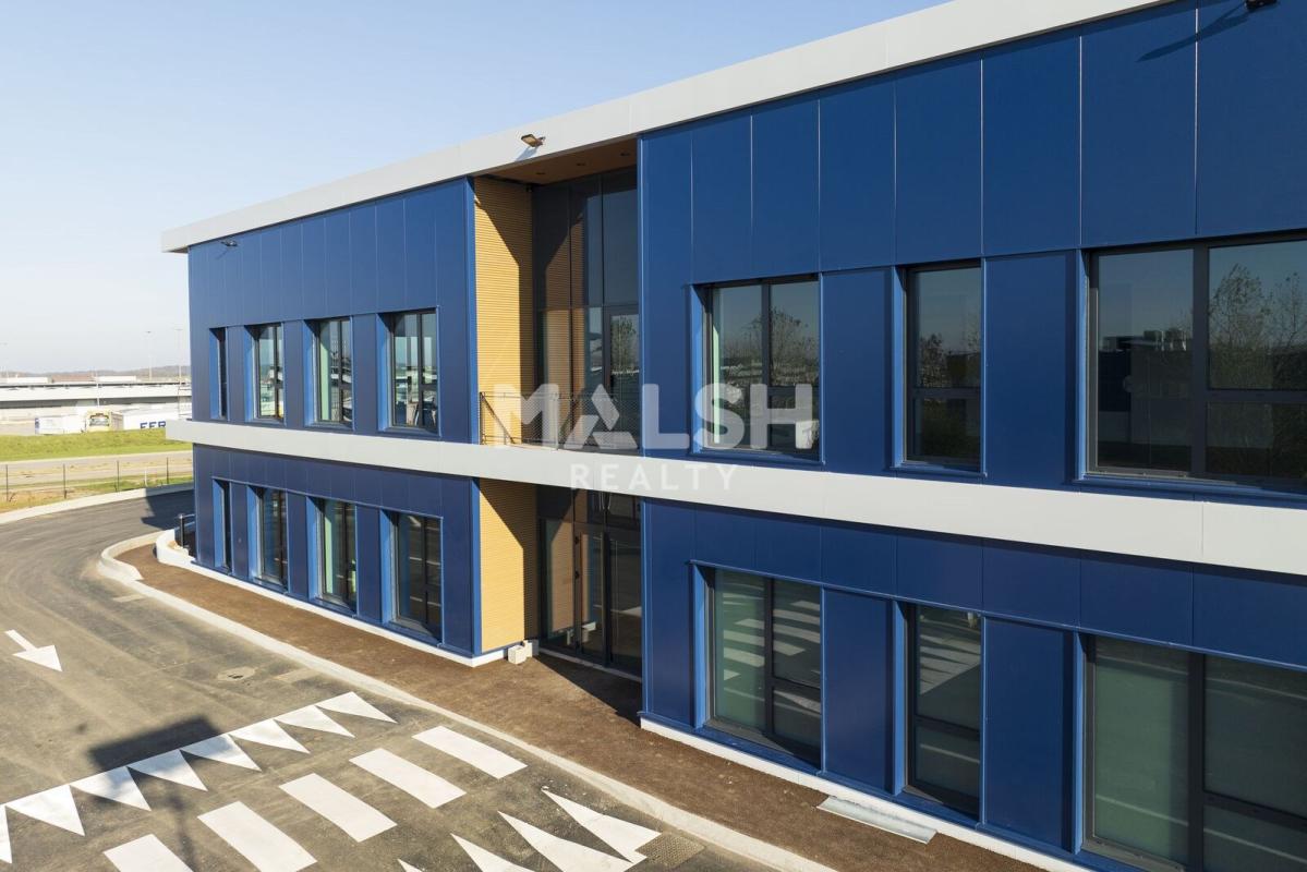MALSH Realty & Property - Local d'activités - Lyon EST (St Priest /Mi Plaine/ A43 / Eurexpo) - Colombier-Saugnieu - 13