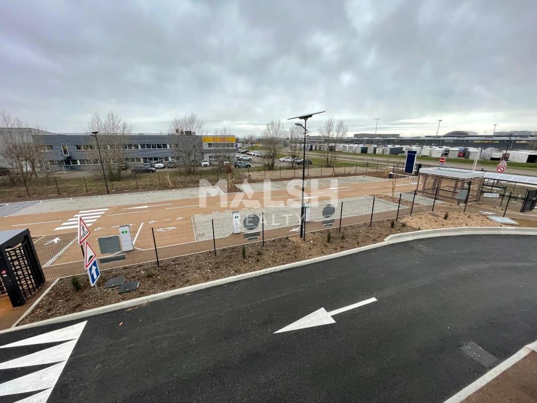 MALSH Realty & Property - Local d'activités - Lyon EST (St Priest /Mi Plaine/ A43 / Eurexpo) - Colombier-Saugnieu - 22