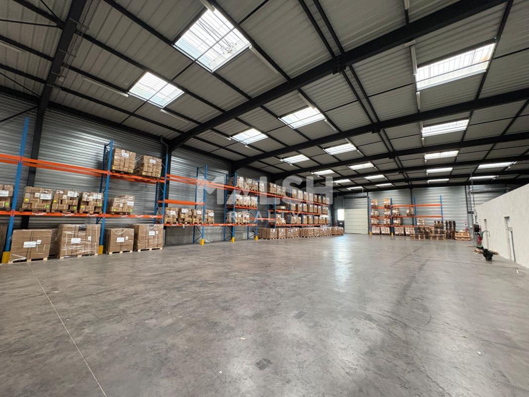 MALSH Realty & Property - Local d'activités - Extérieurs OUEST (Tarare / Arbresle) - Savigny - 3