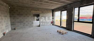 MALSH Realty & Property - Local d'activités - Extérieurs OUEST (Tarare / Arbresle) - Savigny - 8