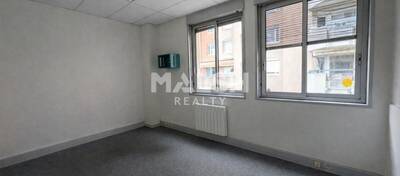 MALSH Realty & Property - Local d'activités - Carré de Soie / Grand Clément / Bel Air - Villeurbanne - 4