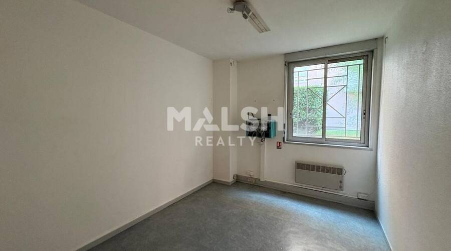 MALSH Realty & Property - Local d'activités - Carré de Soie / Grandclément / Bel Air - Villeurbanne - 11