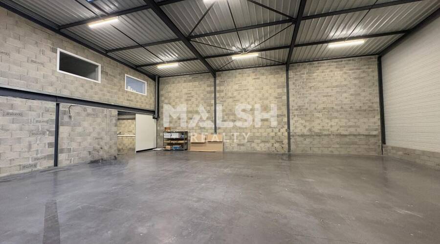 MALSH Realty & Property - Local d'activités - Extérieurs NORD (Villefranche / Belleville) - Alix - 2