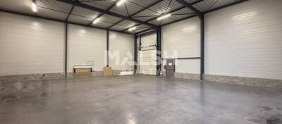 MALSH Realty & Property - Local d'activités - Extérieurs NORD (Villefranche / Belleville) - Alix - 3