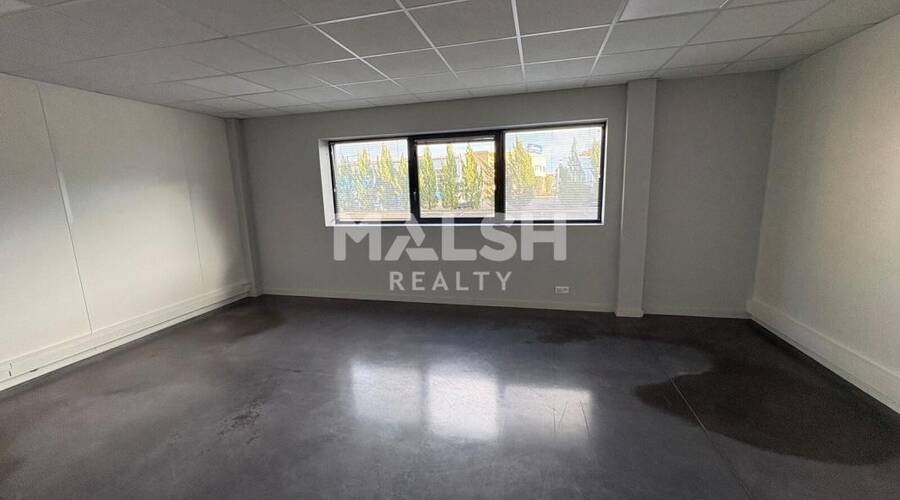 MALSH Realty & Property - Local d'activités - Extérieurs NORD (Villefranche / Belleville) - Alix - 6