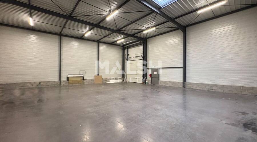 MALSH Realty & Property - Local d'activités - Extérieurs NORD (Villefranche / Belleville) - Alix - 3
