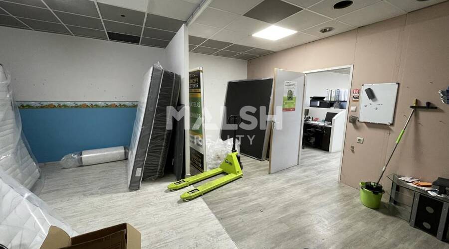 MALSH Realty & Property - Local commercial - Lyon EST (St Priest /Mi Plaine/ A43 / Eurexpo) - Saint-Priest - 3