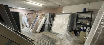 MALSH Realty & Property - Local commercial - Lyon EST (St Priest /Mi Plaine/ A43 / Eurexpo) - Saint-Priest - 4