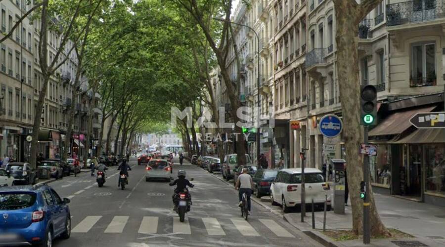 MALSH Realty & Property - Local commercial - Lyon 7° / Gerland - Lyon 7 - 2
