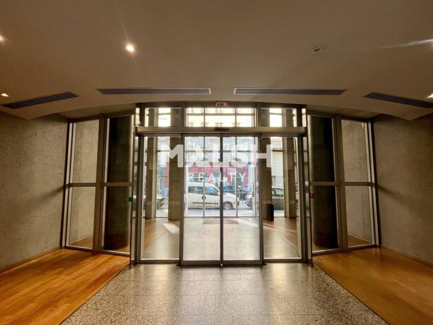 MALSH Realty & Property - Bureau - Lyon 3° / Part-Dieu - Lyon 3 - 2