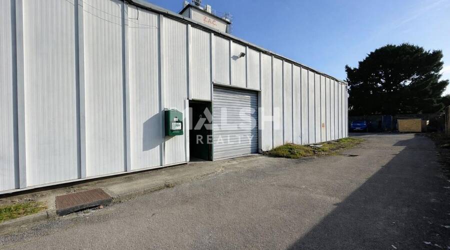 MALSH Realty & Property - Local d'activités - Lyon EST (St Priest /Mi Plaine/ A43 / Eurexpo) - Saint-Priest - 1